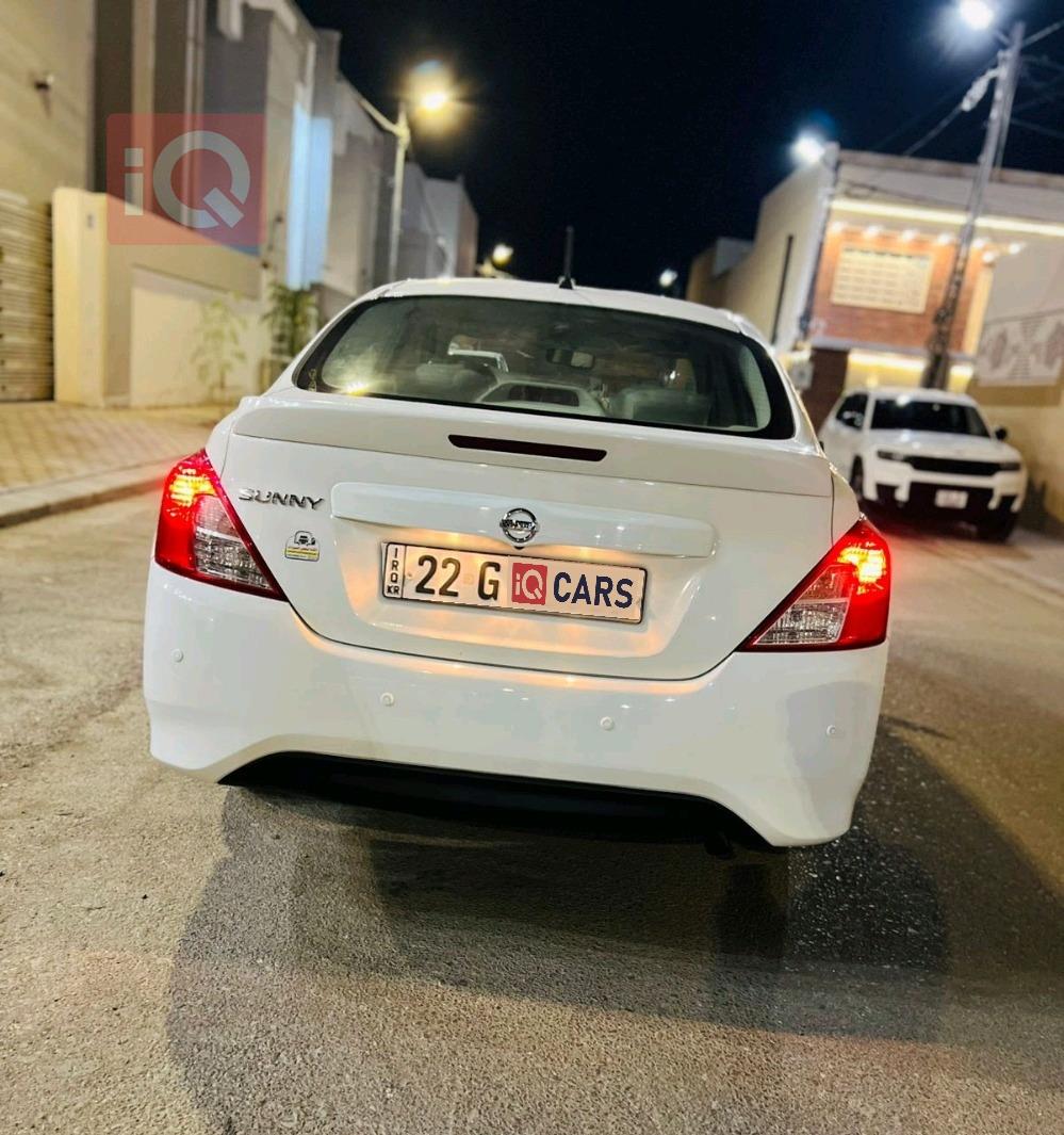 نيسان صني